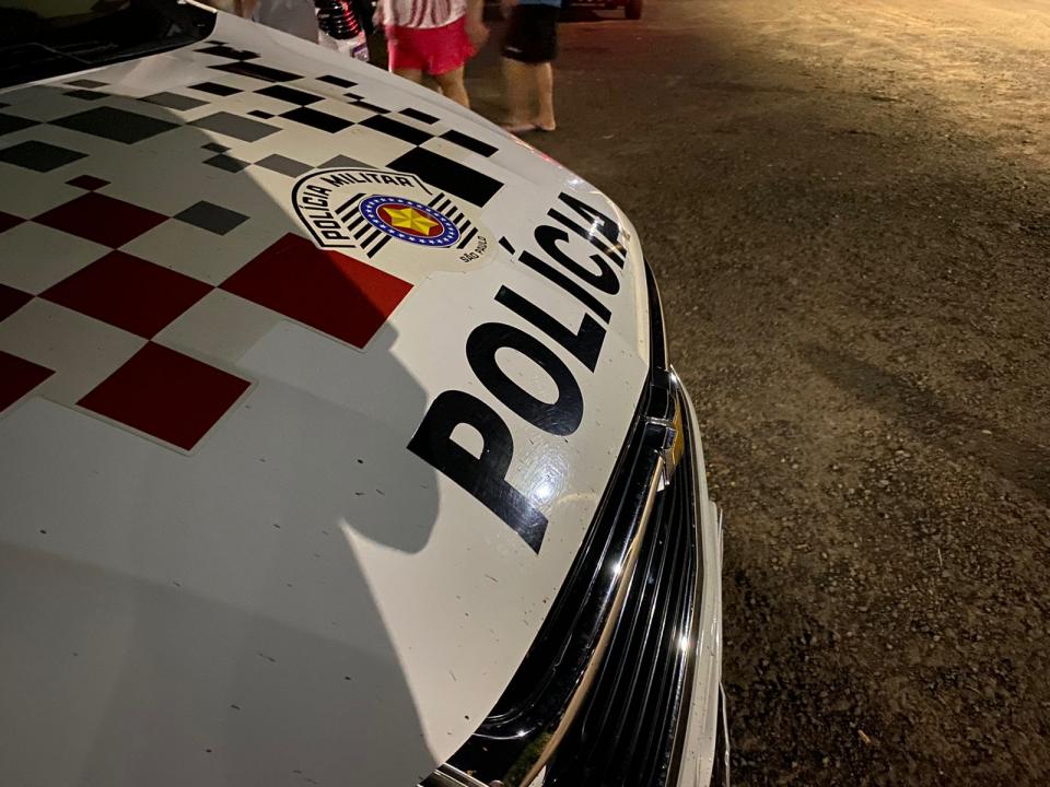 Foto 3 de 3 — Mulher é encontrada morta em terreno de estrada de terra em Araraquara